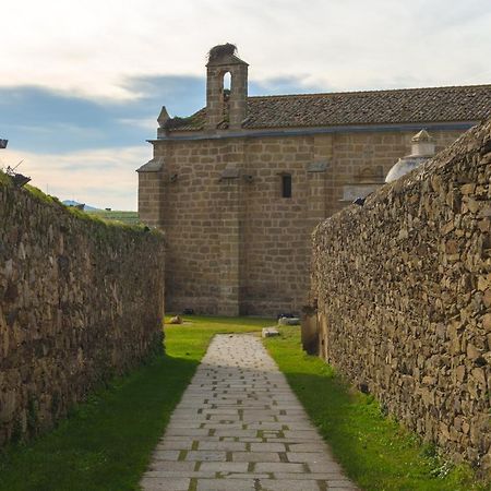Hostel Divino Morales Arroyo de la Luz Buitenkant foto